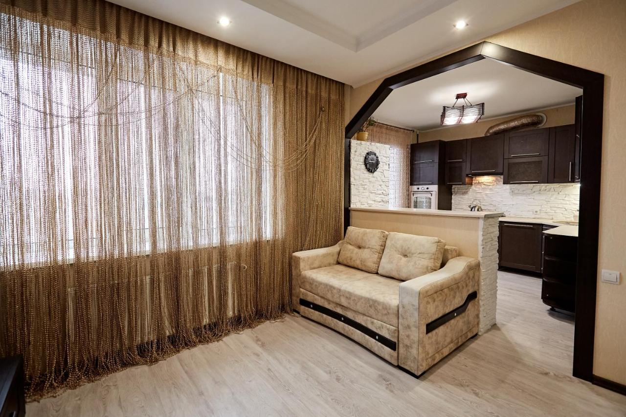 ריבנה Babylon Apartments On Vidinska מראה חיצוני תמונה