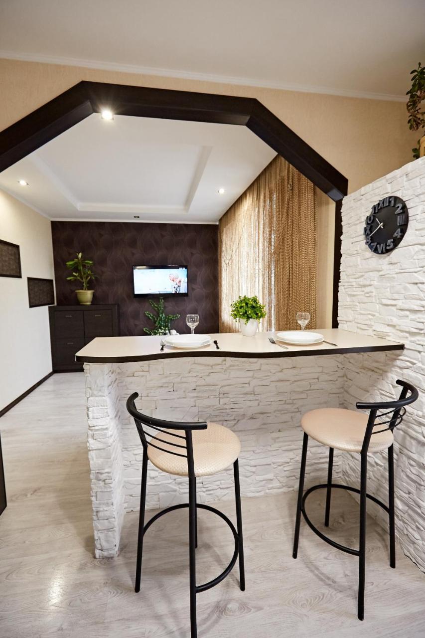 ריבנה Babylon Apartments On Vidinska מראה חיצוני תמונה